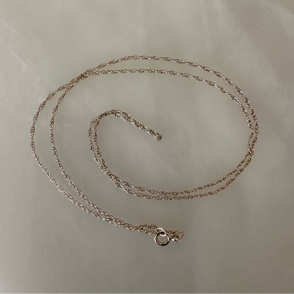 10k Solid Gold Necklace - Picture 7 of 7